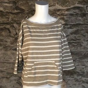 Razzle dazzle top